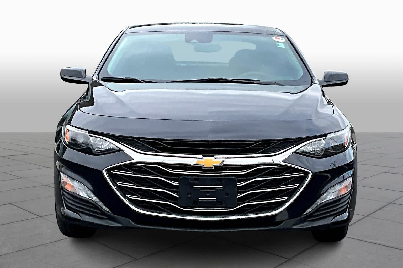 2023 Chevrolet Malibu 1LT photo 3