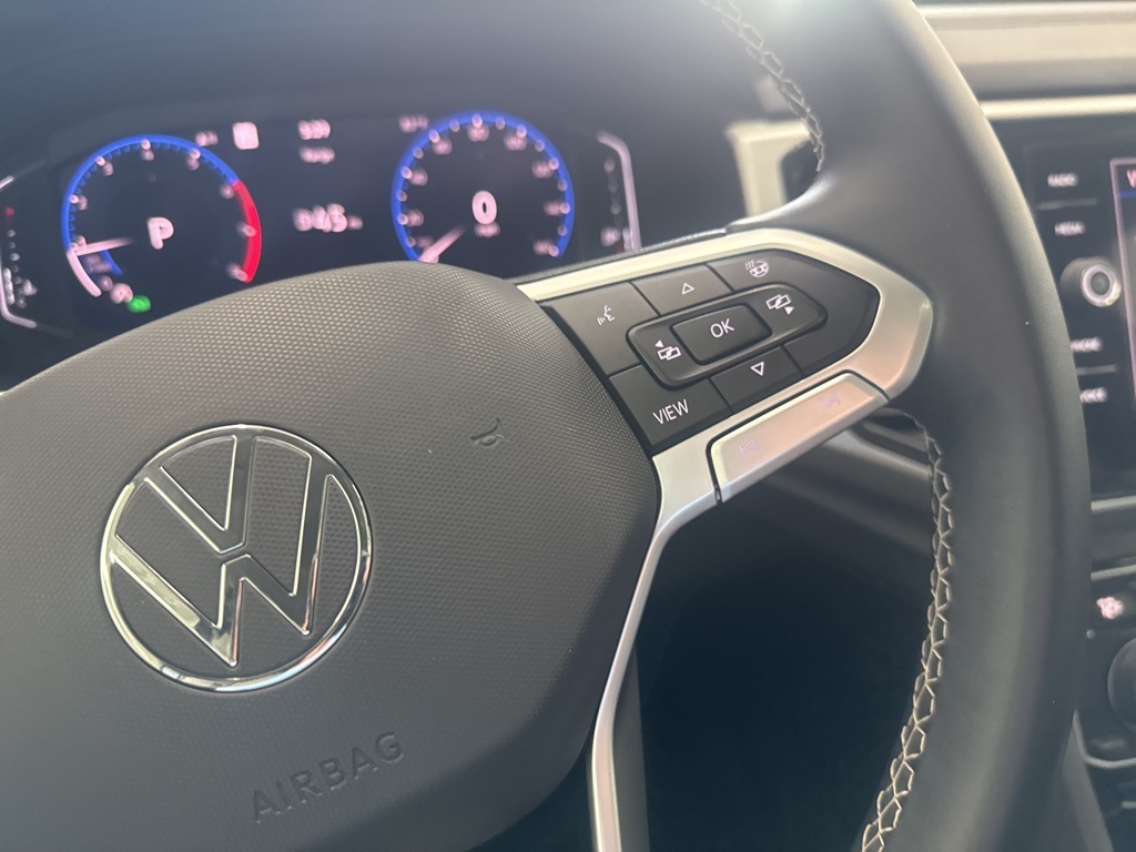 2021 Volkswagen Atlas SEL photo 18
