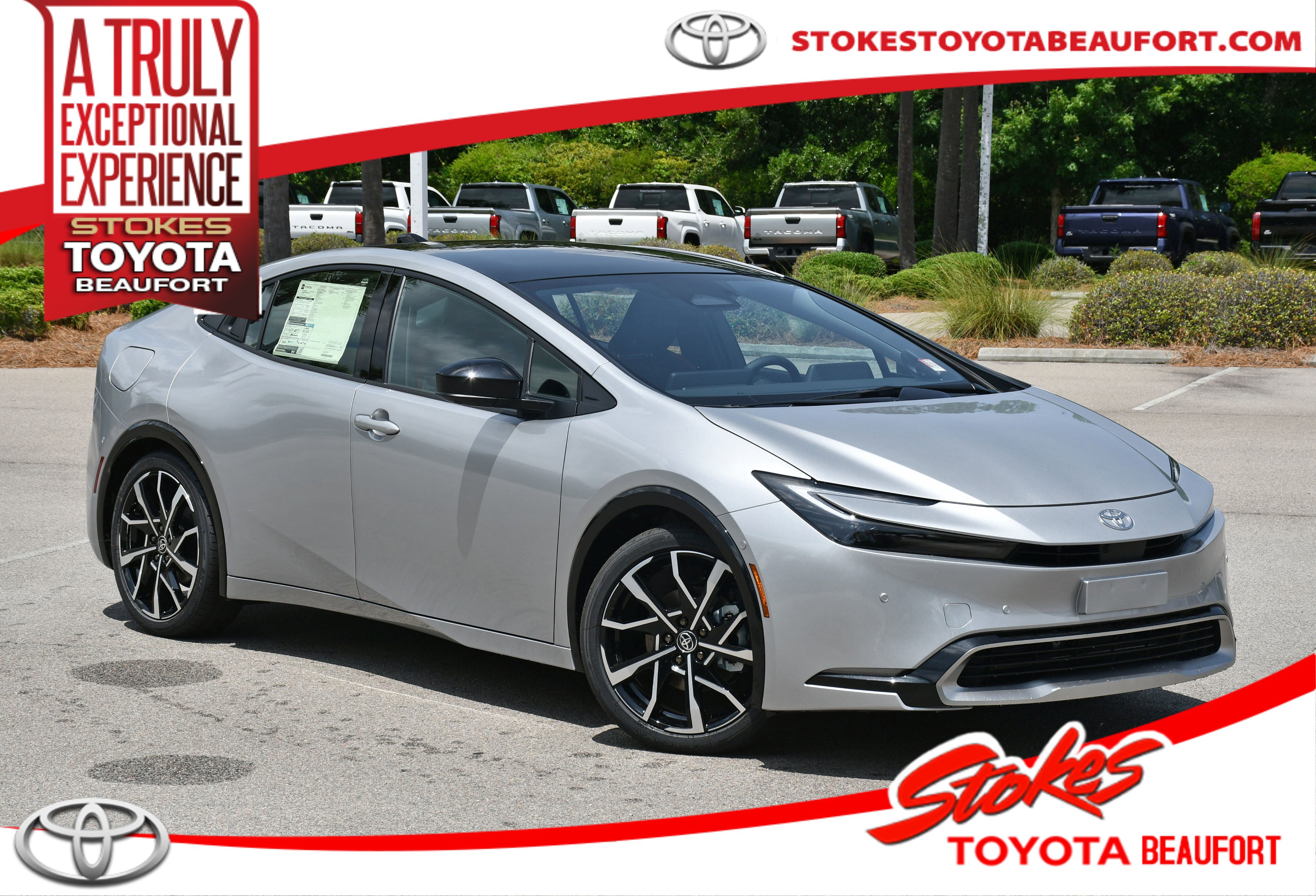 2025 Toyota Prius XSE Premium's photo