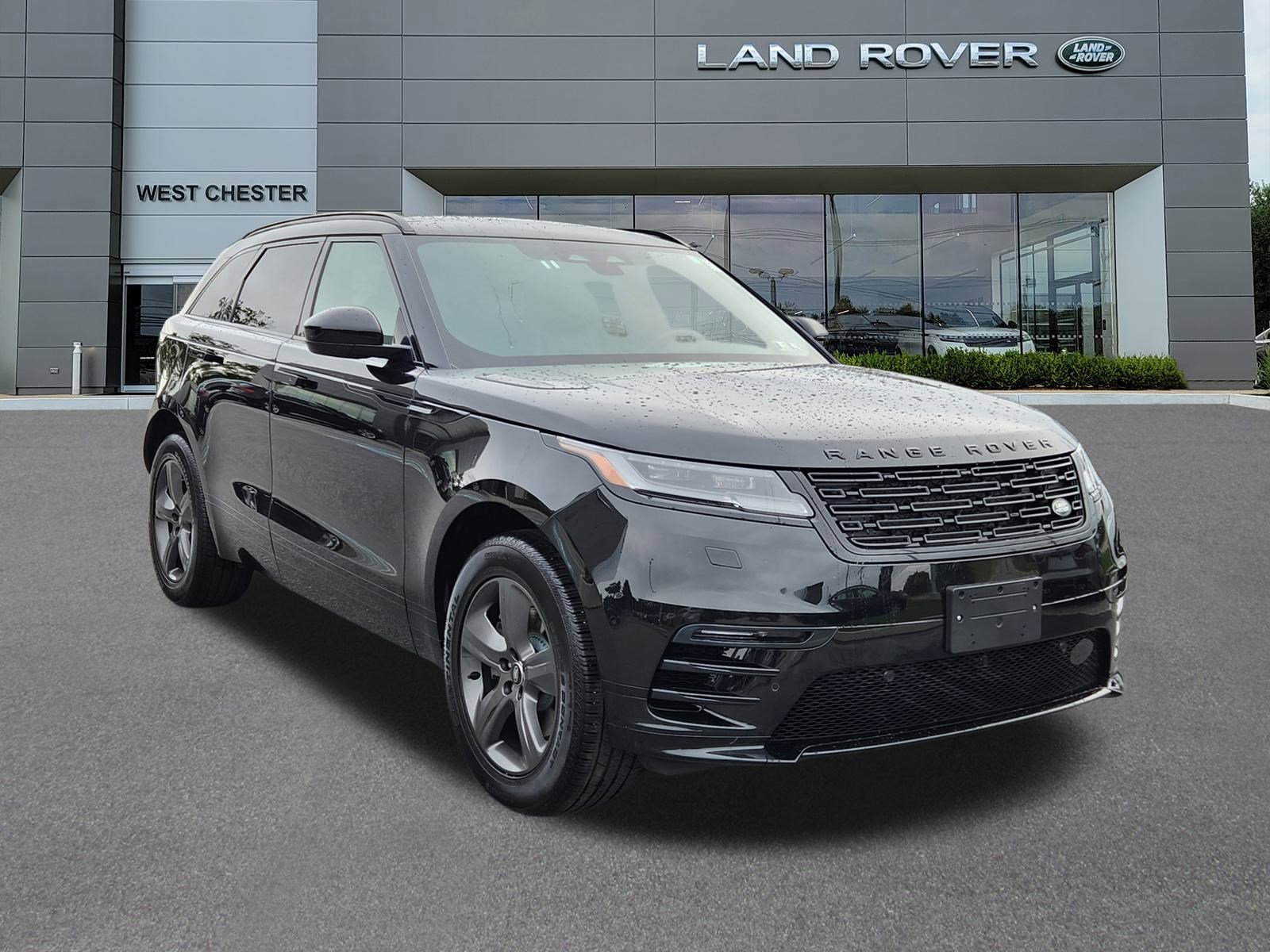 2025 Land Rover Range Rover Velar SE photo 2
