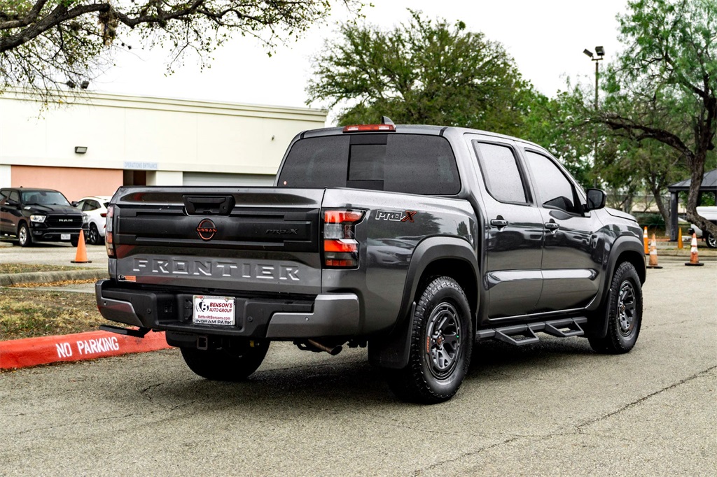 2026 Nissan Frontier PRO-X photo 4