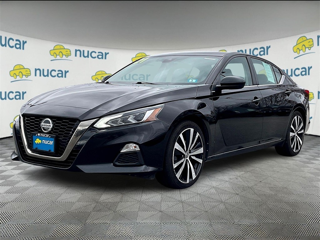 2021 Nissan Altima 2.5 SR photo 3