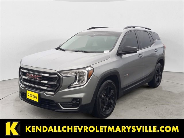 2023 GMC Terrain AT4's photo