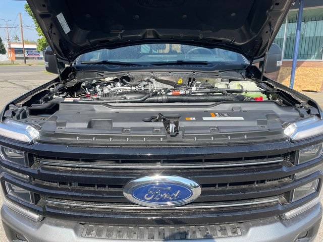 2025 Ford F-350 photo 37