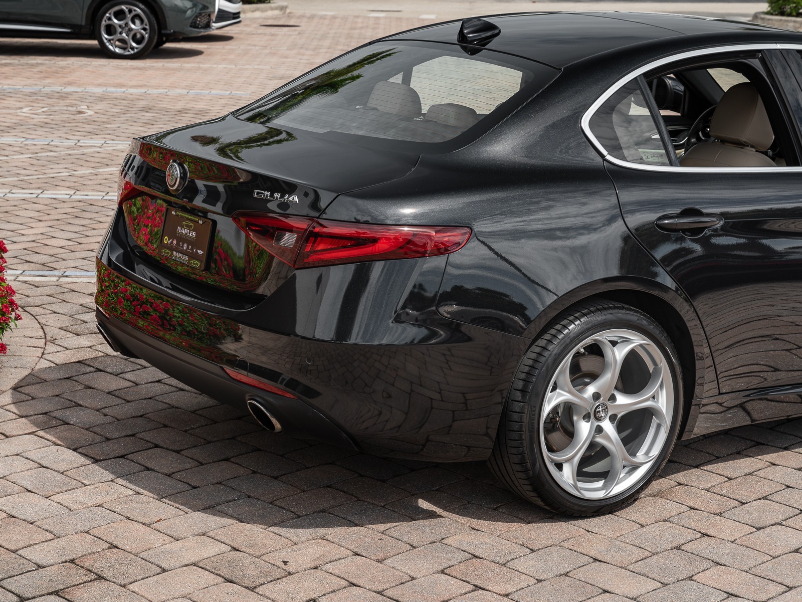 2023 Alfa Romeo Giulia Ti photo 7