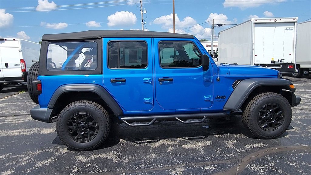 2022 Jeep Wrangler Unlimited Sport photo 7
