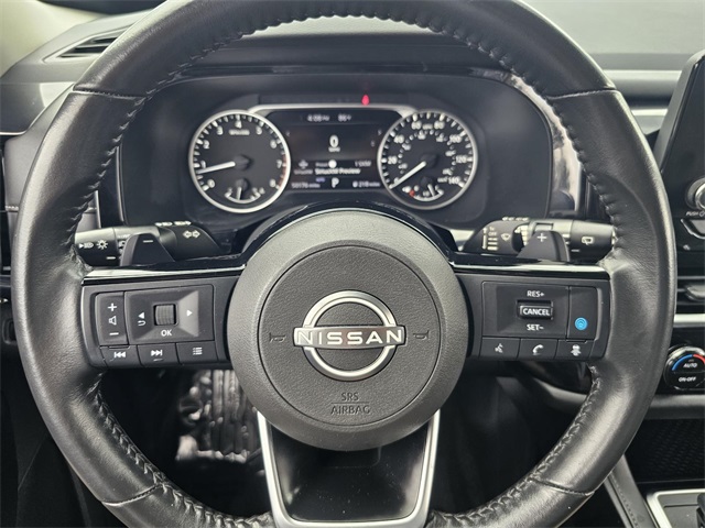 2022 Nissan Pathfinder SV photo 24