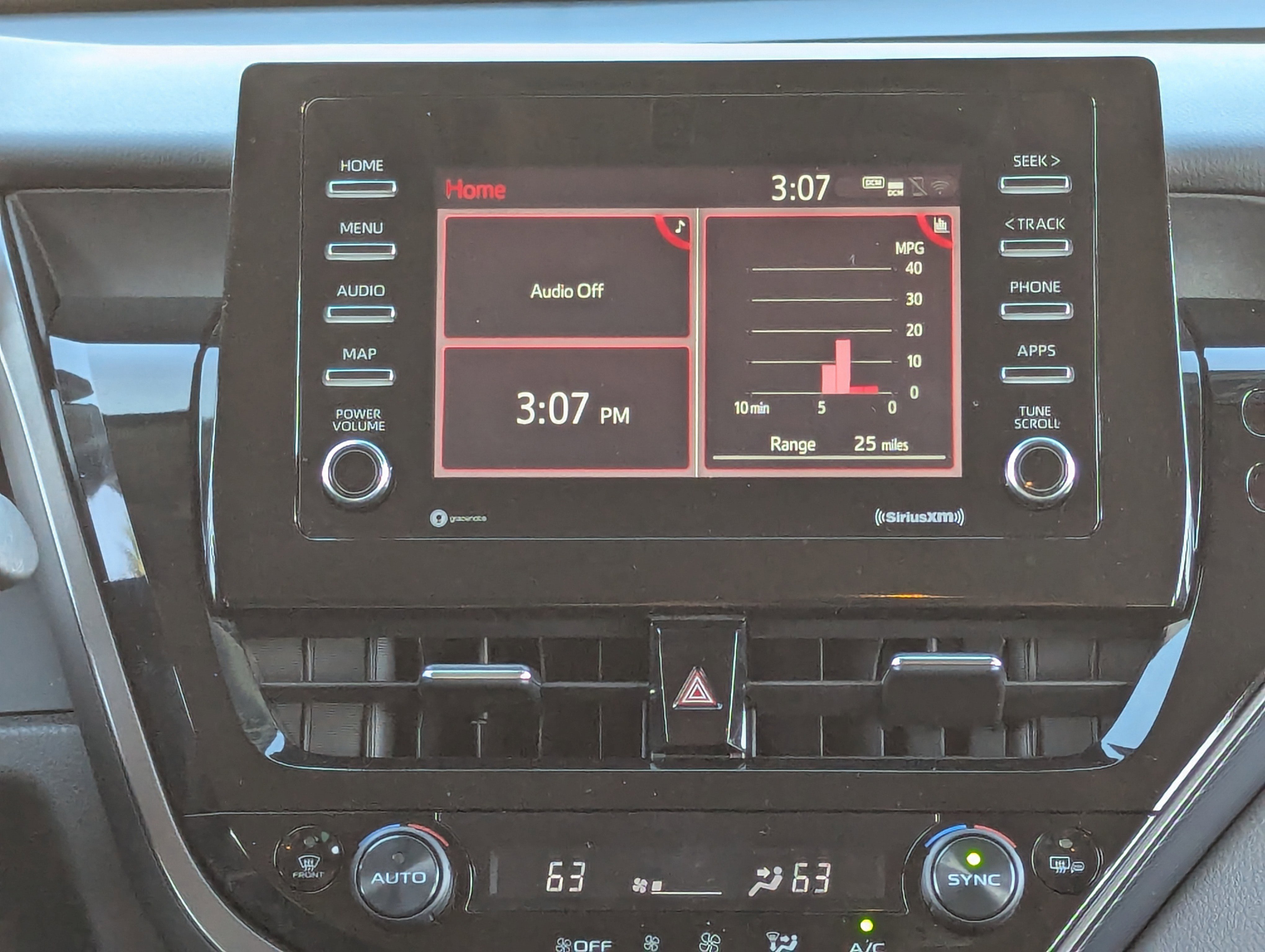 2024 Toyota Camry SE photo 2