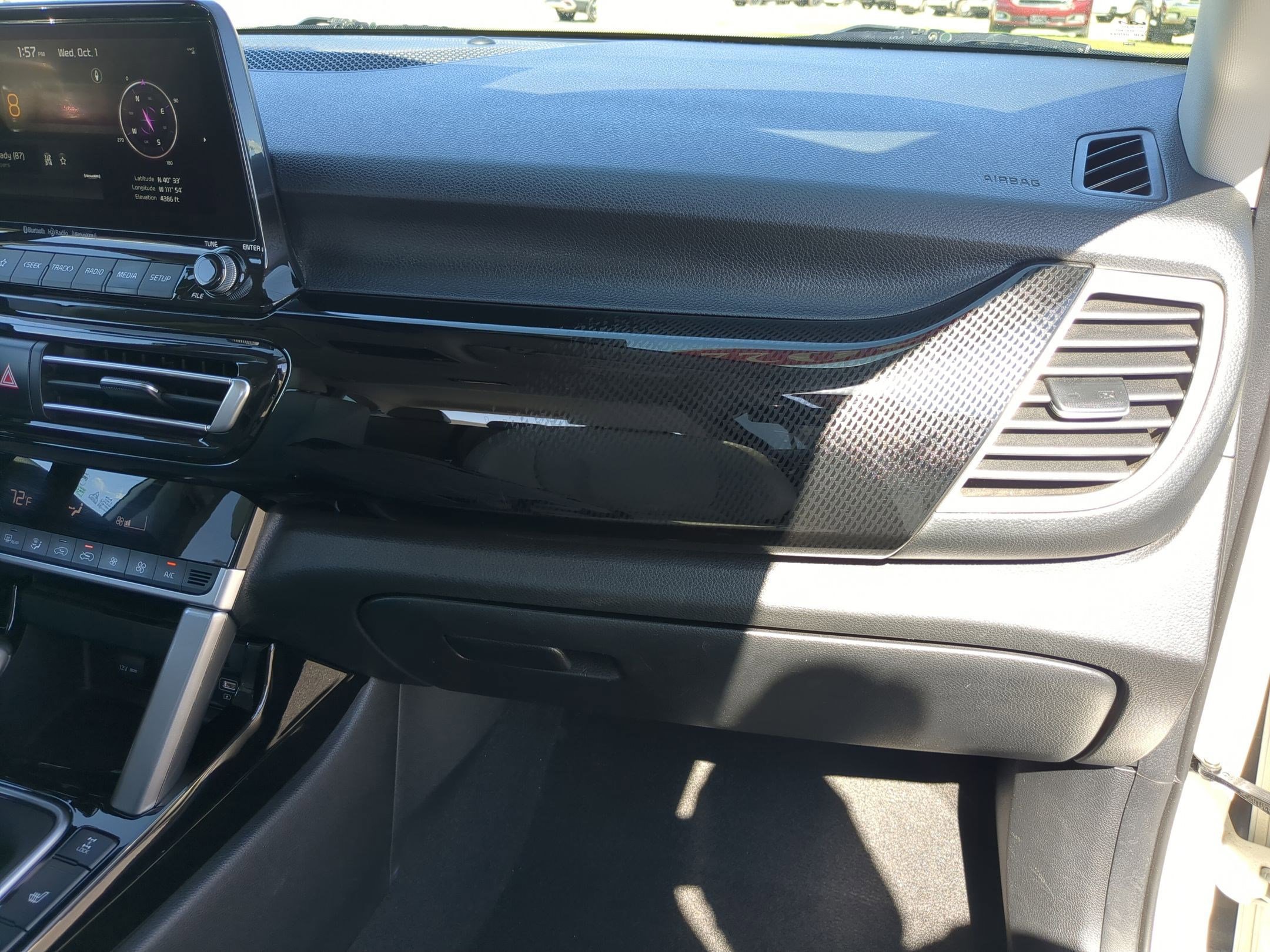 2022 Kia Seltos EX photo 19