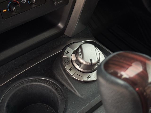 2021 Toyota 4Runner Limited photo 32