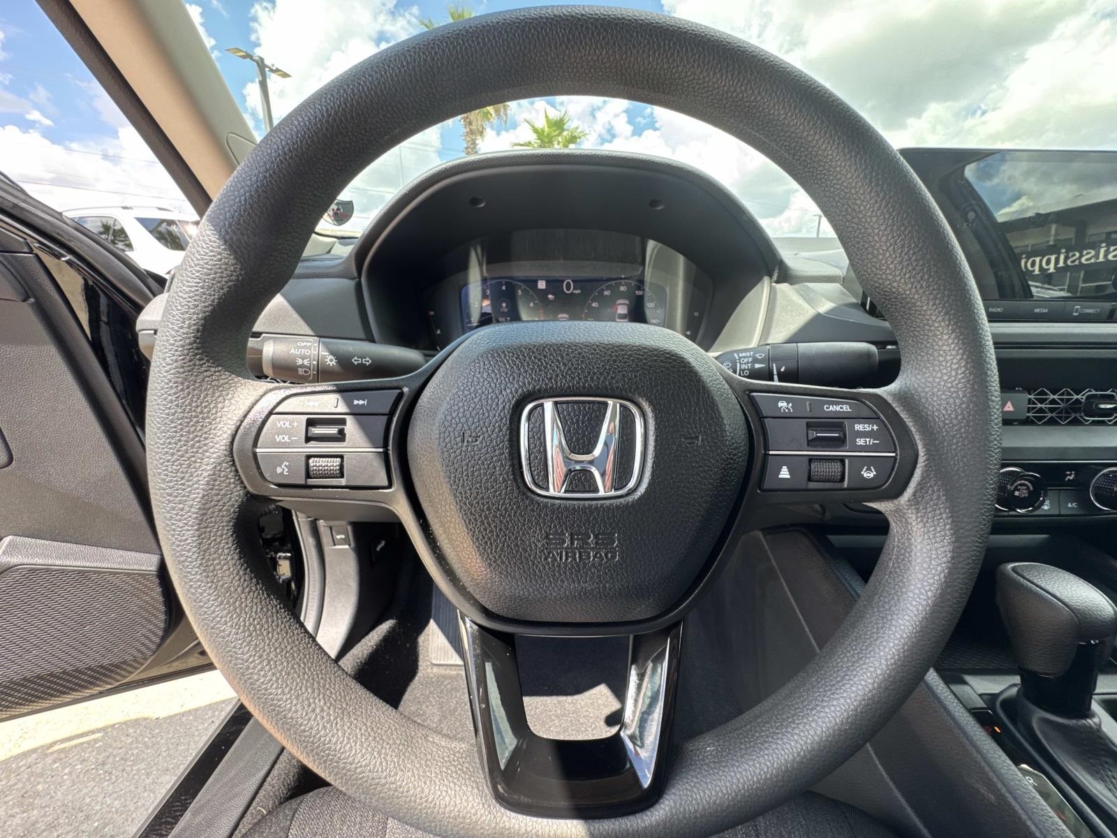 2025 Honda Accord LX photo 16