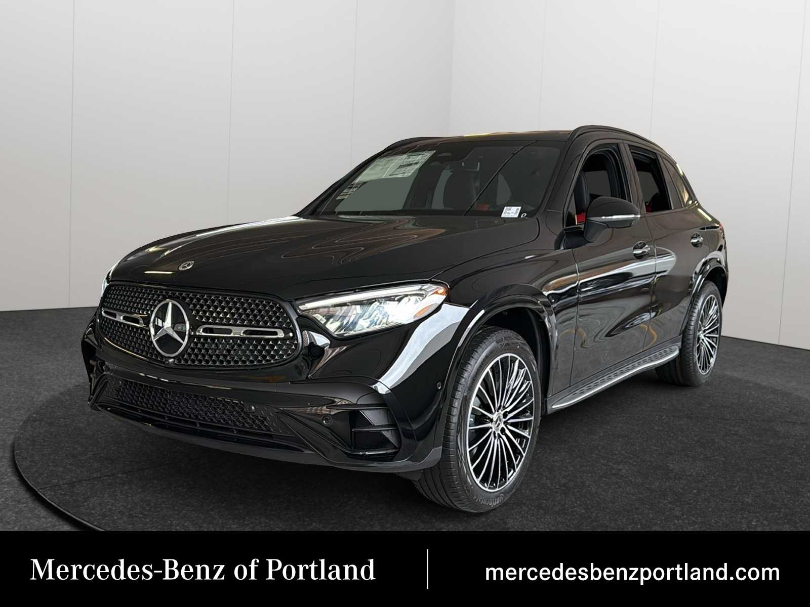 2026 Mercedes-Benz GLC Base's photo