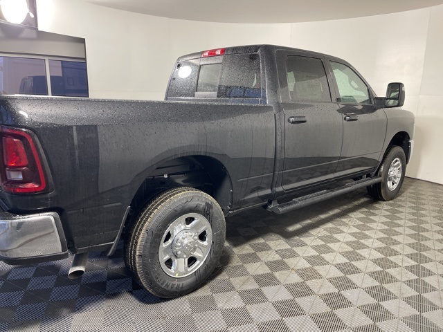 2025 Ram 2500 Tradesman photo 6