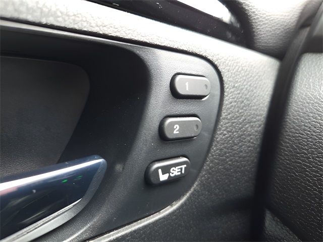 2022 Honda Pilot Touring photo 21