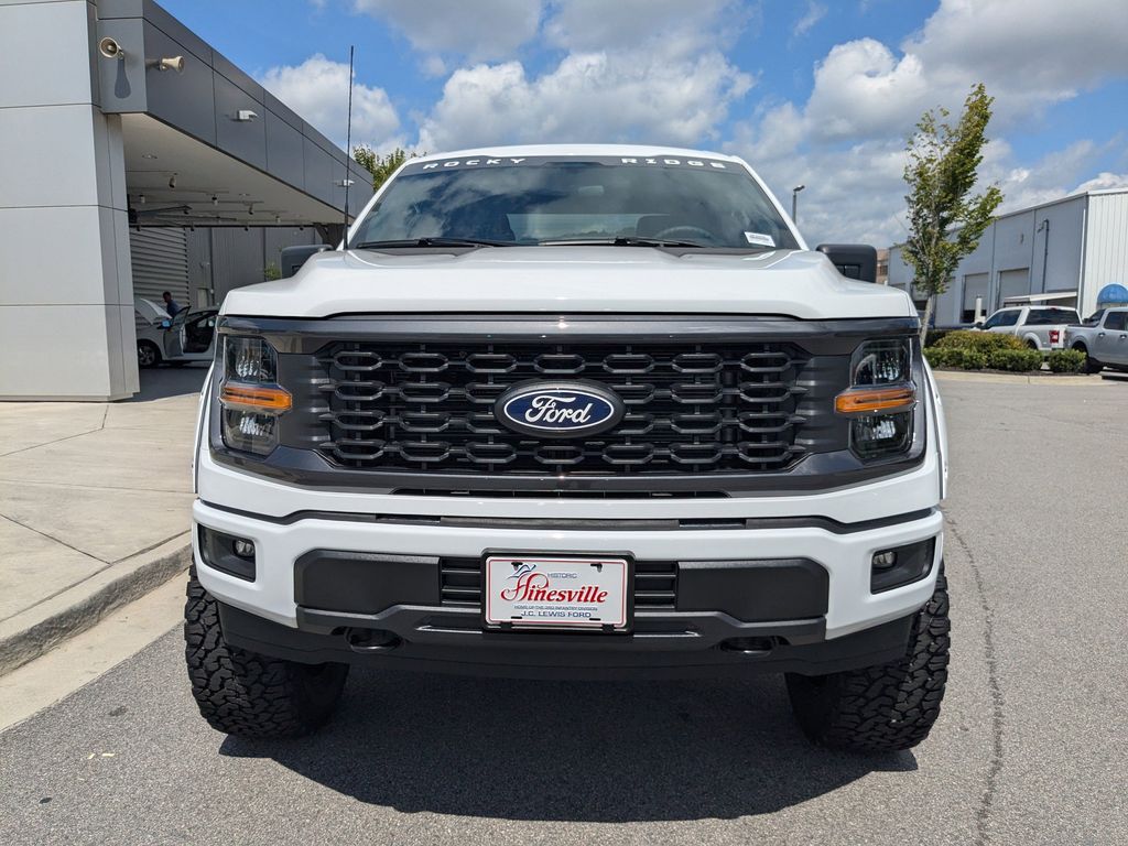 2025 Ford F-150 STX photo 8
