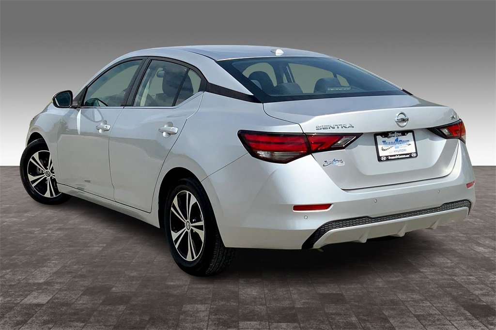 2021 Nissan Sentra SV photo 11