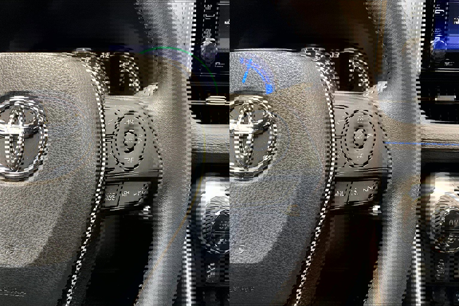 2021 Toyota RAV4 Hybrid XSE photo 19