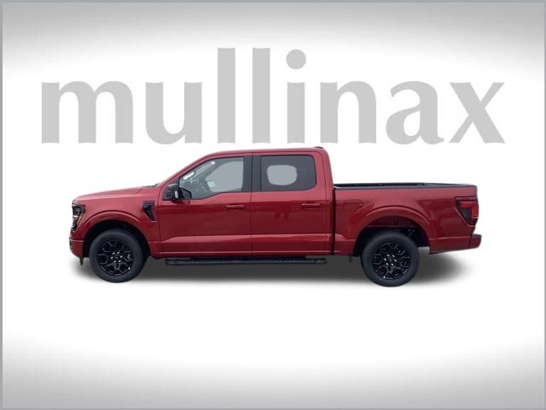 2025 Ford F-150 XLT photo 2