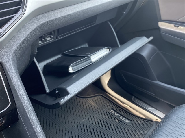 2021 Volkswagen Atlas V6 SEL Premium R-Line photo 30