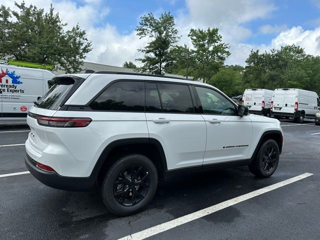 2025 Jeep Grand Cherokee Altitude X photo 5