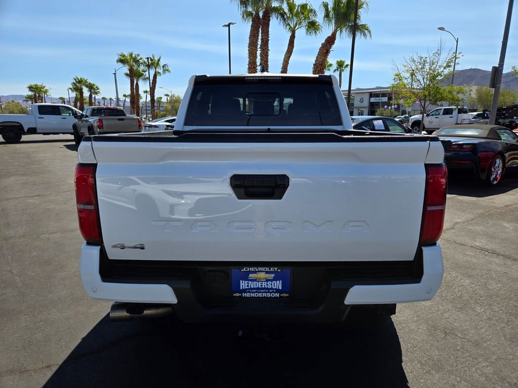 2024 Toyota Tacoma SR5 4x4 Double Cab Short Bed photo 5