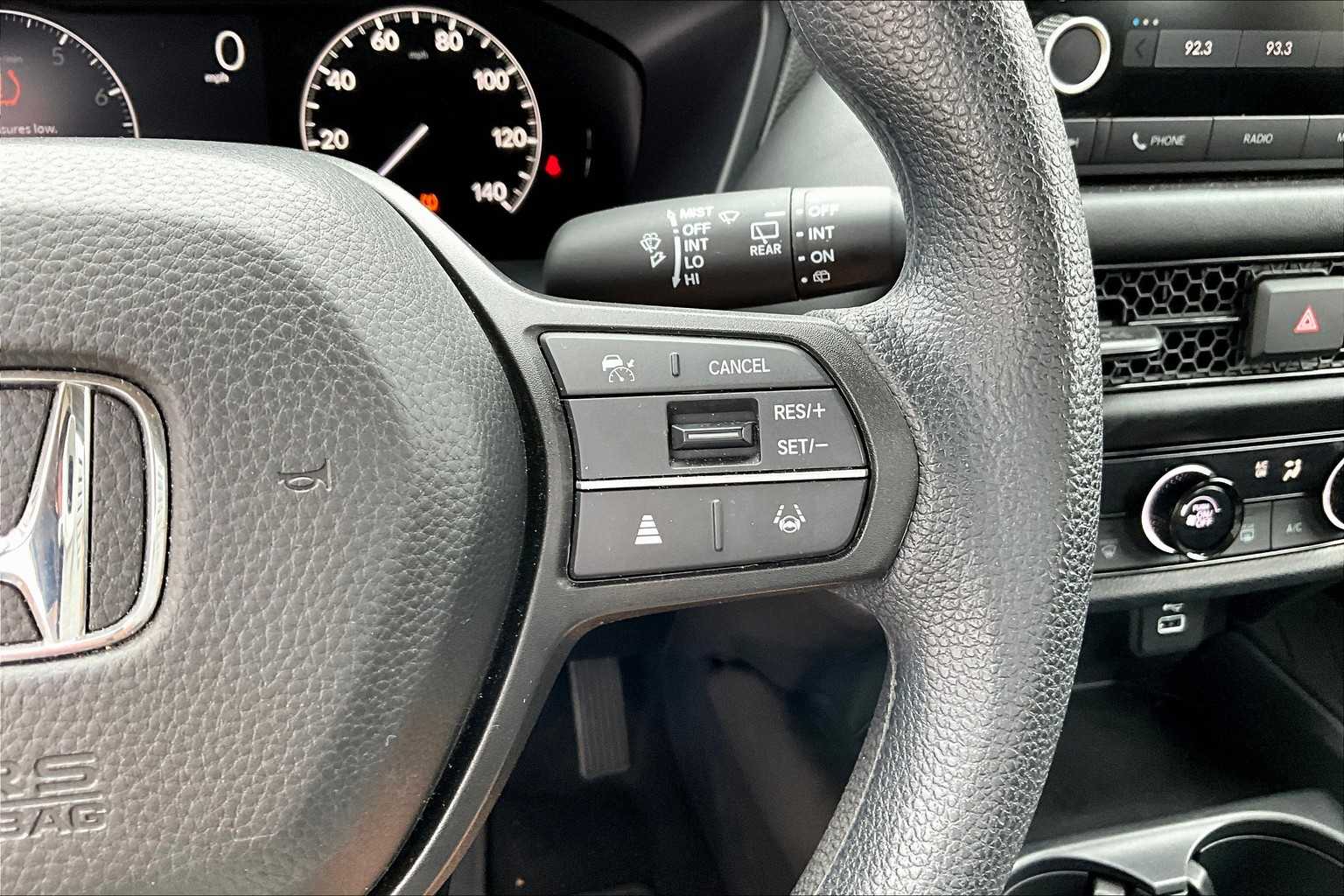 2025 Honda HR-V LX photo 20