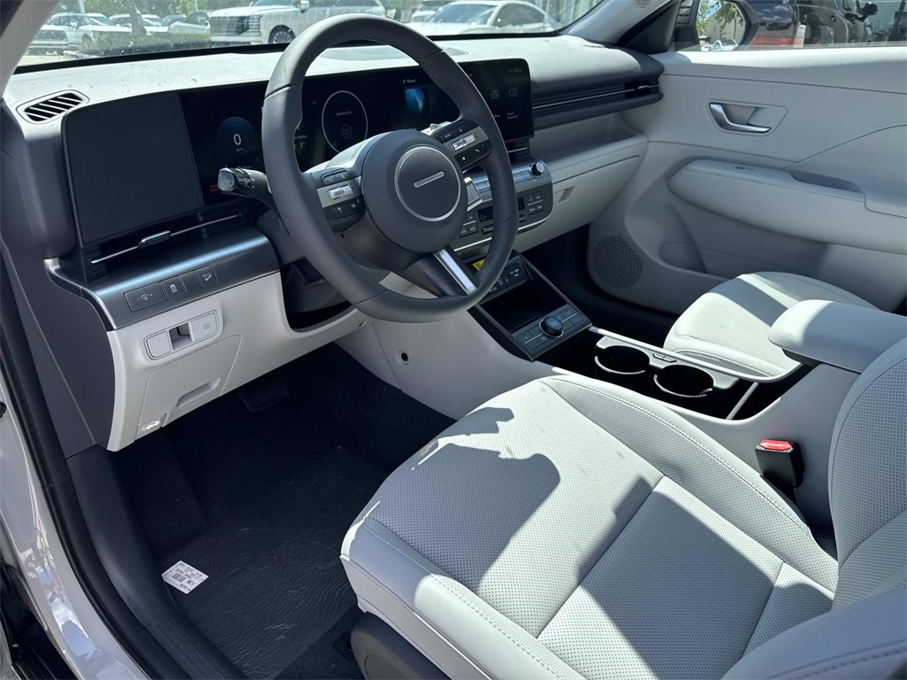 2026 Hyundai Kona SEL photo 6