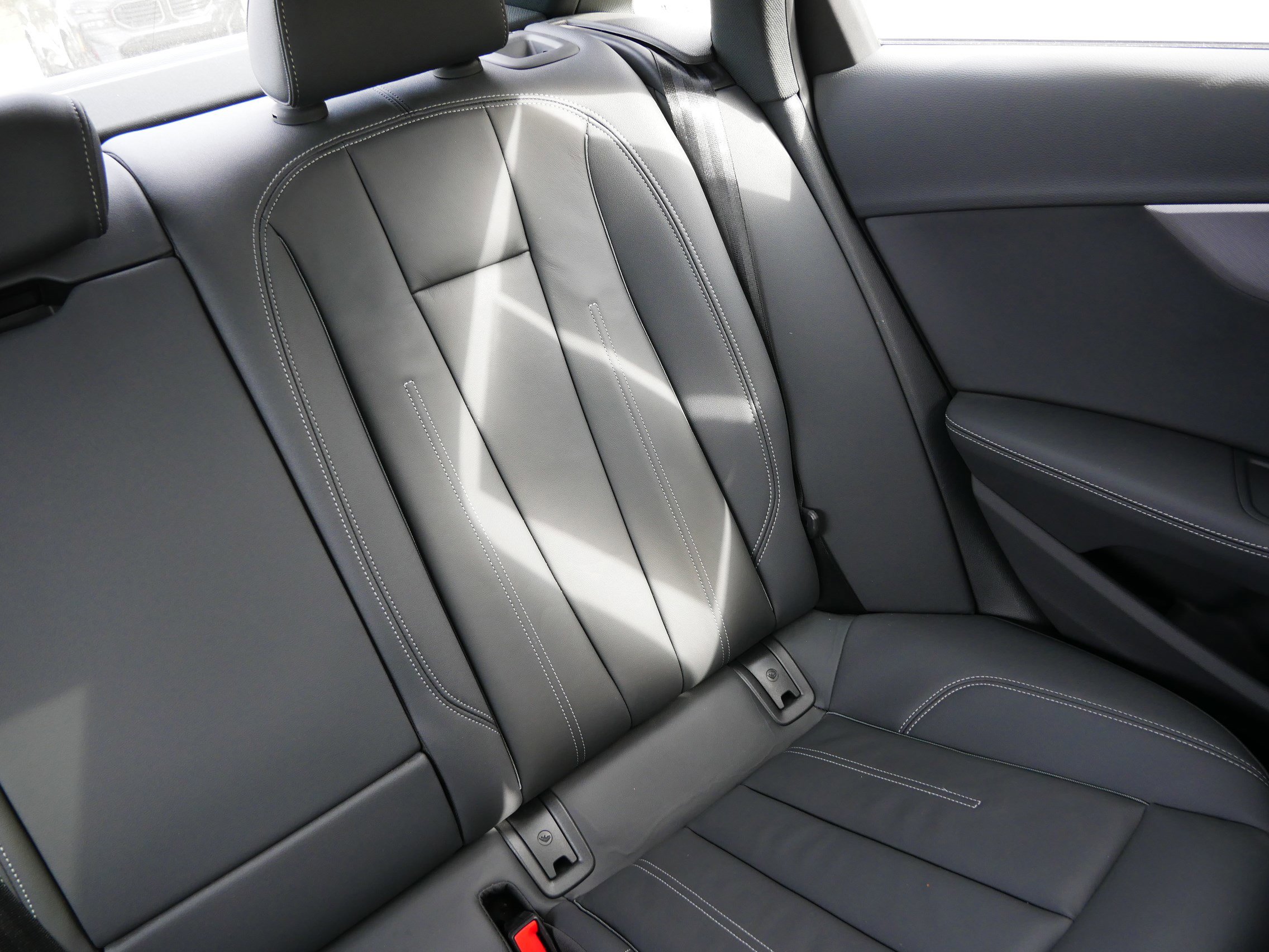2023 Audi A4 S line Quattro Premium Plus photo 20