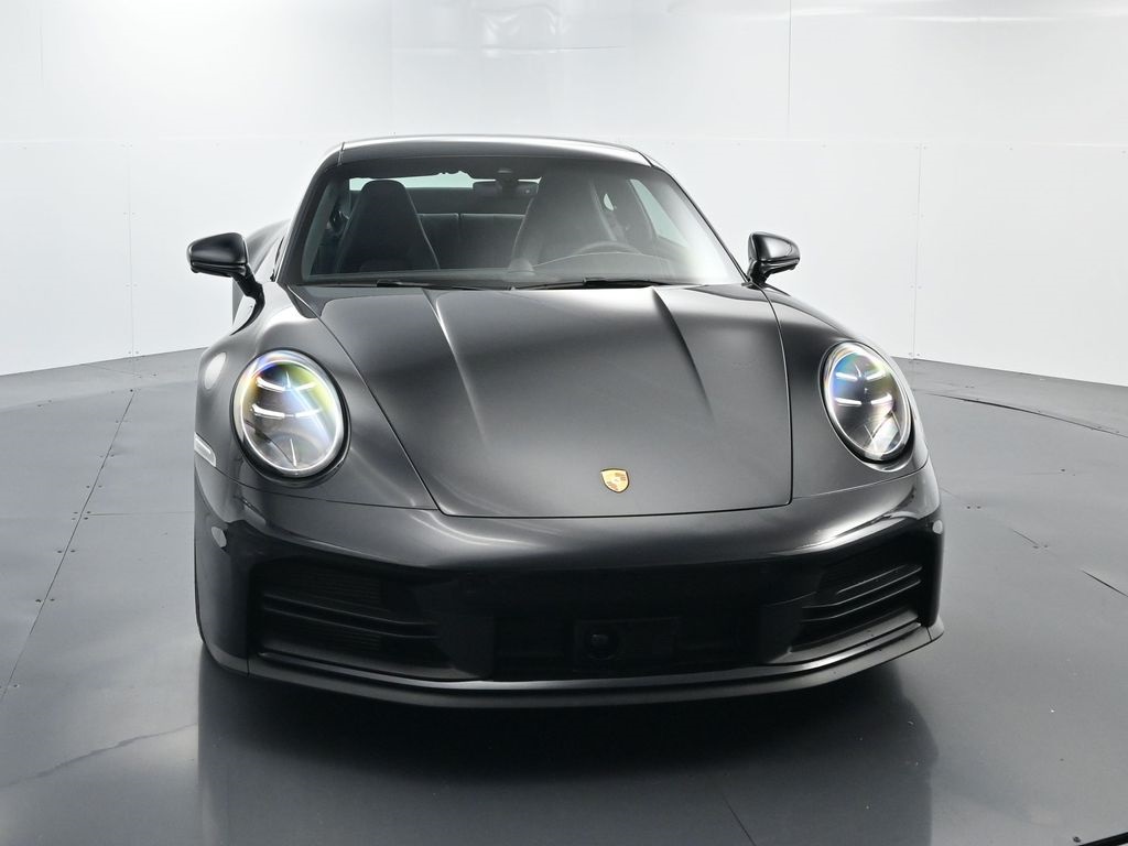 2025 Porsche 911 photo 17