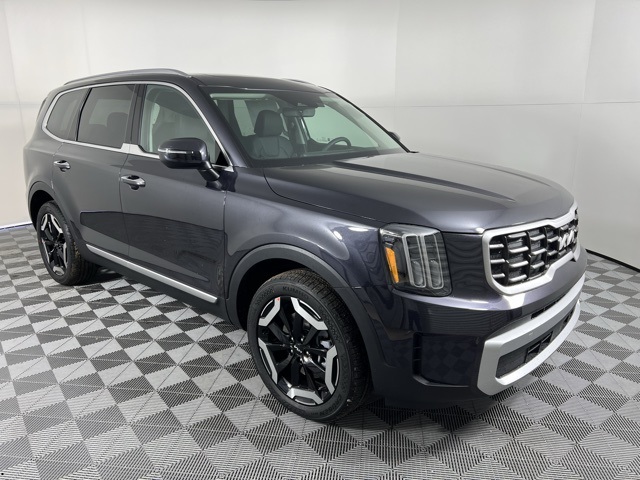 2025 Kia Telluride S's photo