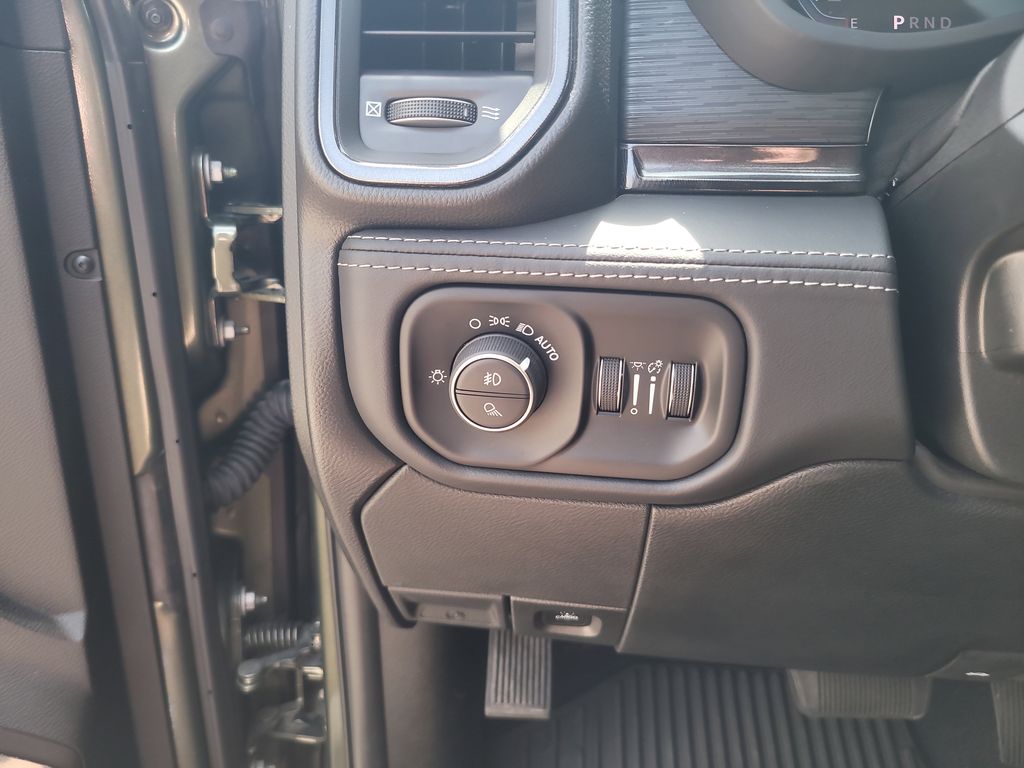 2024 Ram 2500 Power Wagon photo 17