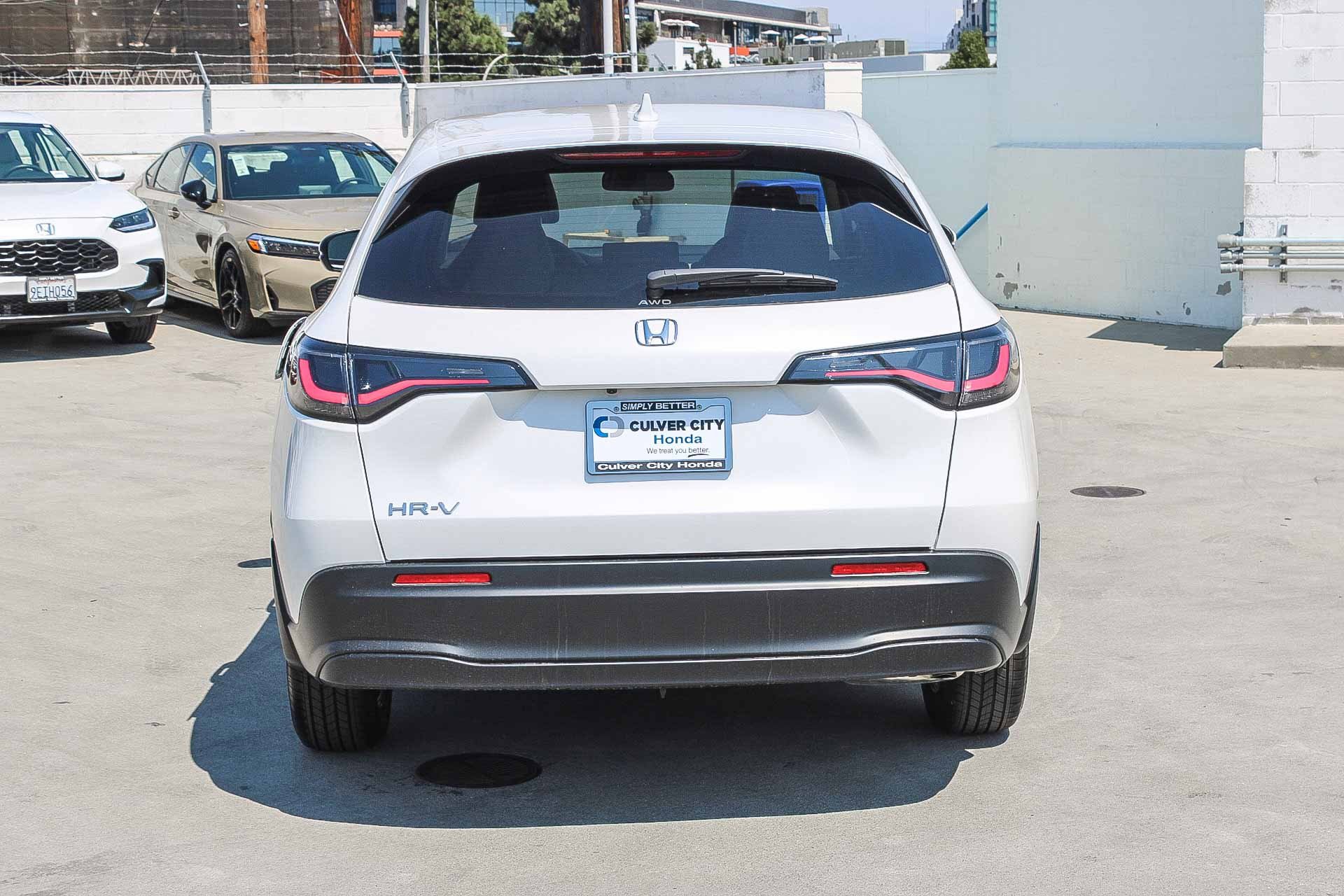 2026 Honda HR-V LX photo 6