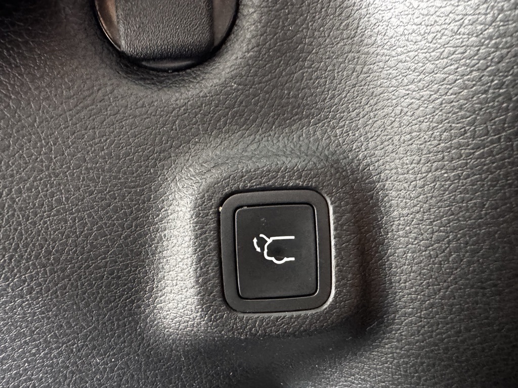 2018 Jeep Compass Latitude photo 23