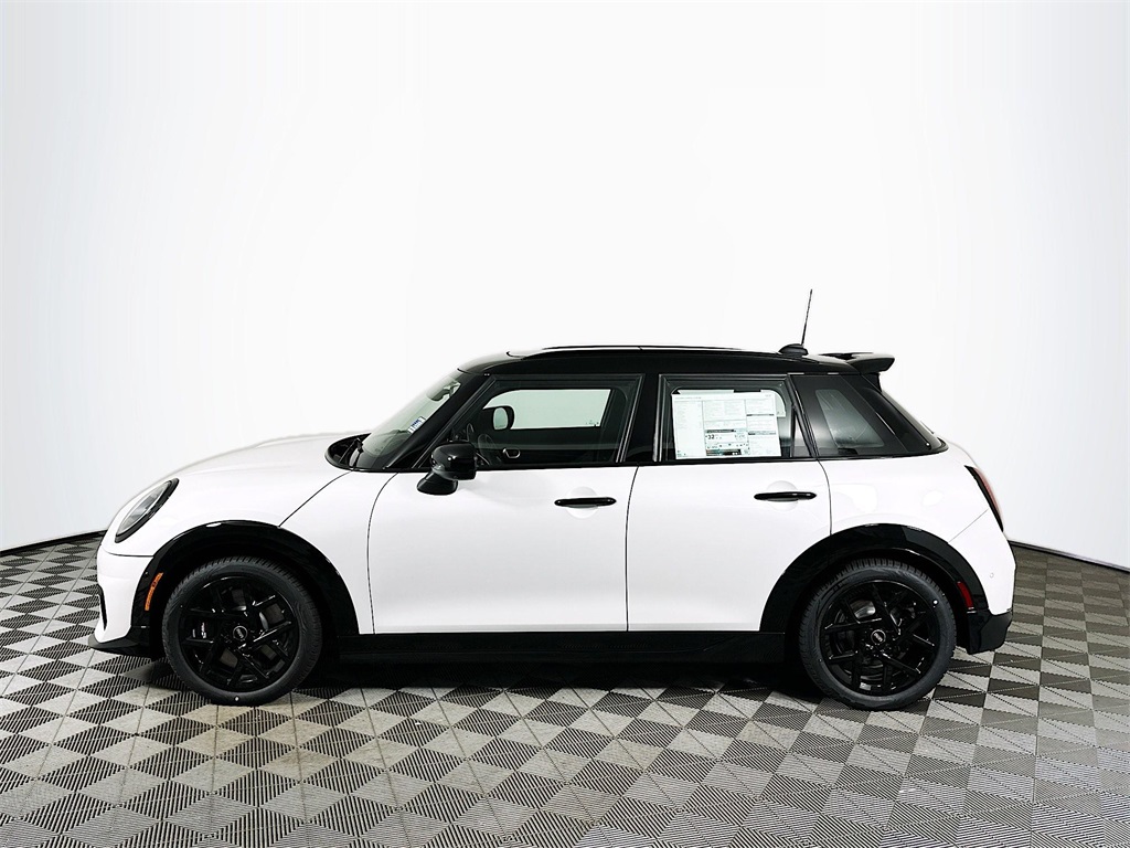 2026 Mini Cooper 4 Door Hardtop S photo 8