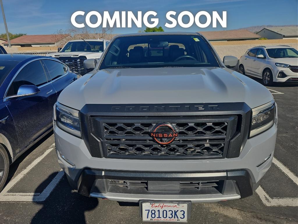 2022 Nissan Frontier PRO-X photo 2