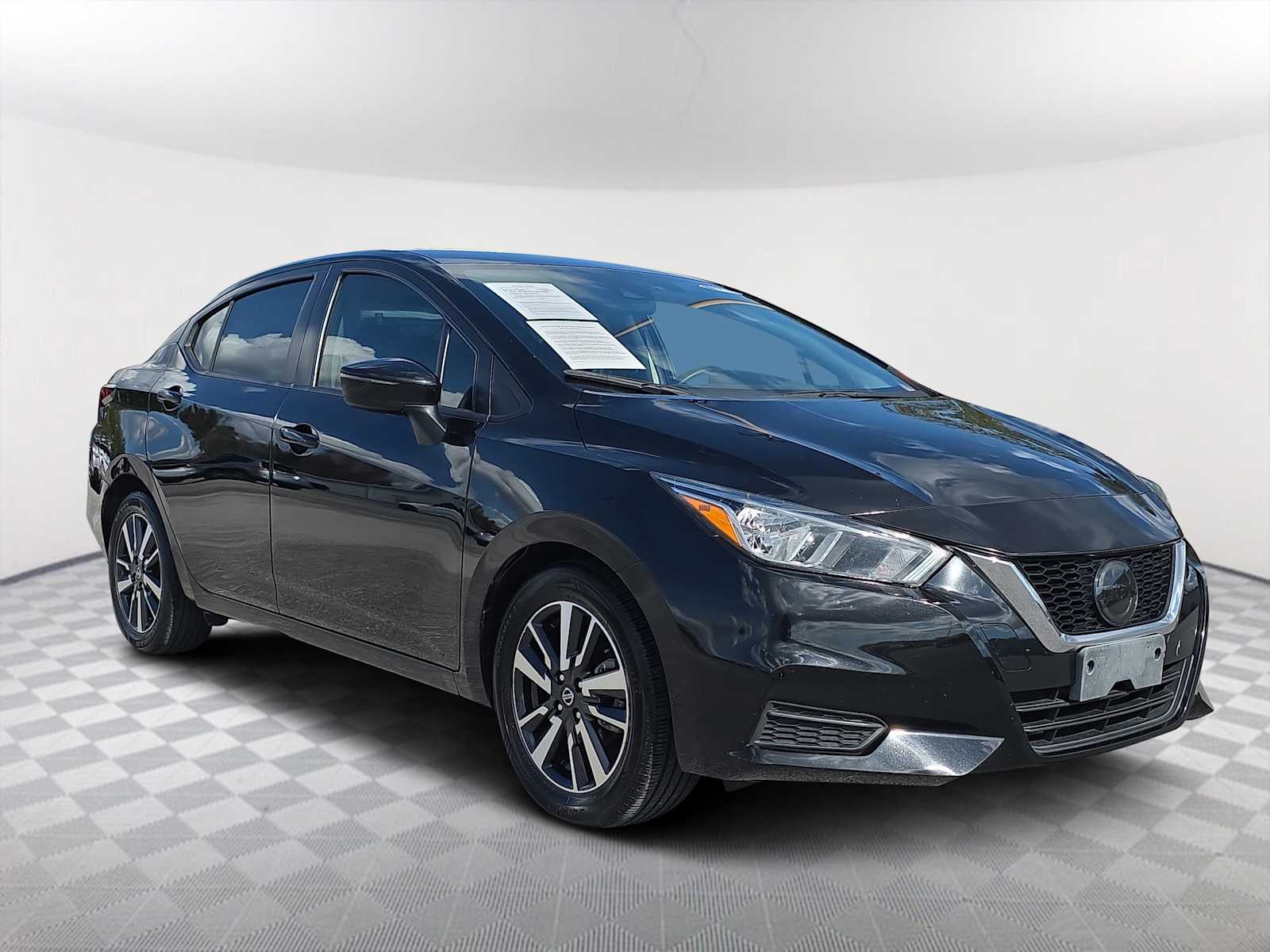 2021 Nissan Versa Sedan SV