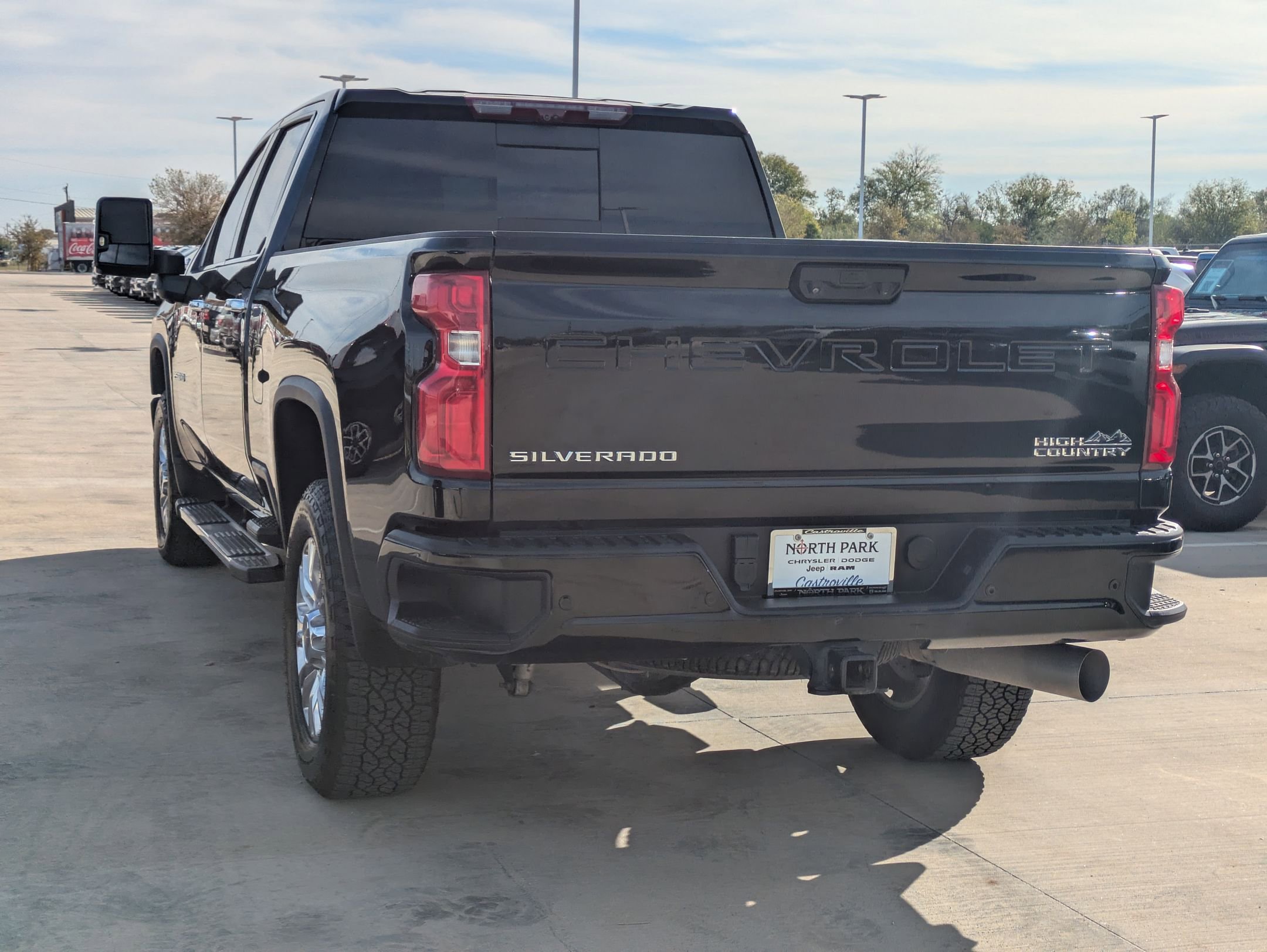 2023 Chevrolet Silverado 2500HD High Country photo 4