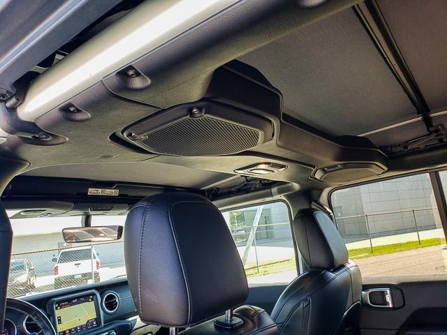 2021 Jeep Wrangler Unlimited Sahara photo 21