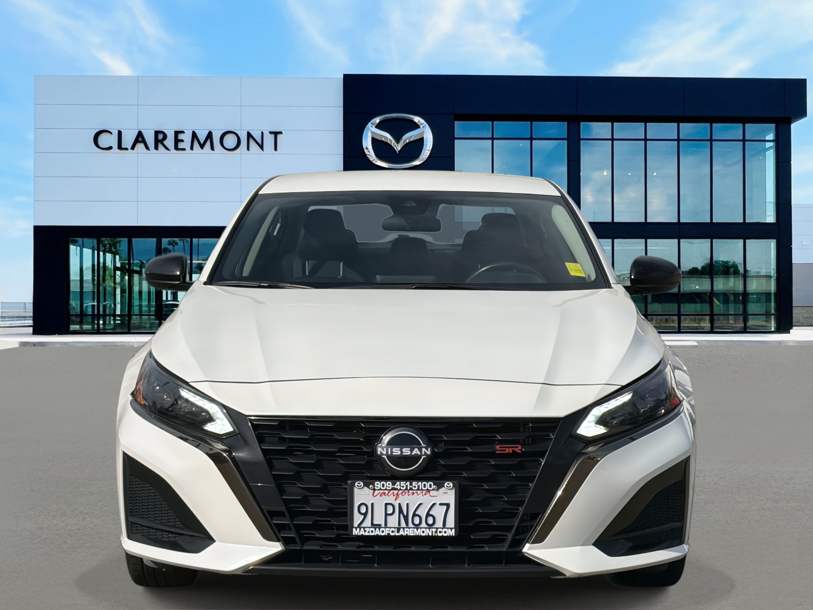 2024 Nissan Altima 2.5 SR photo 2