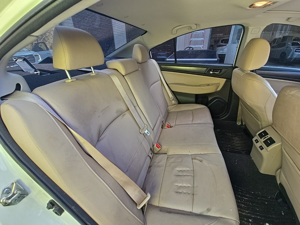 2016 Subaru Legacy 2.5i photo 16