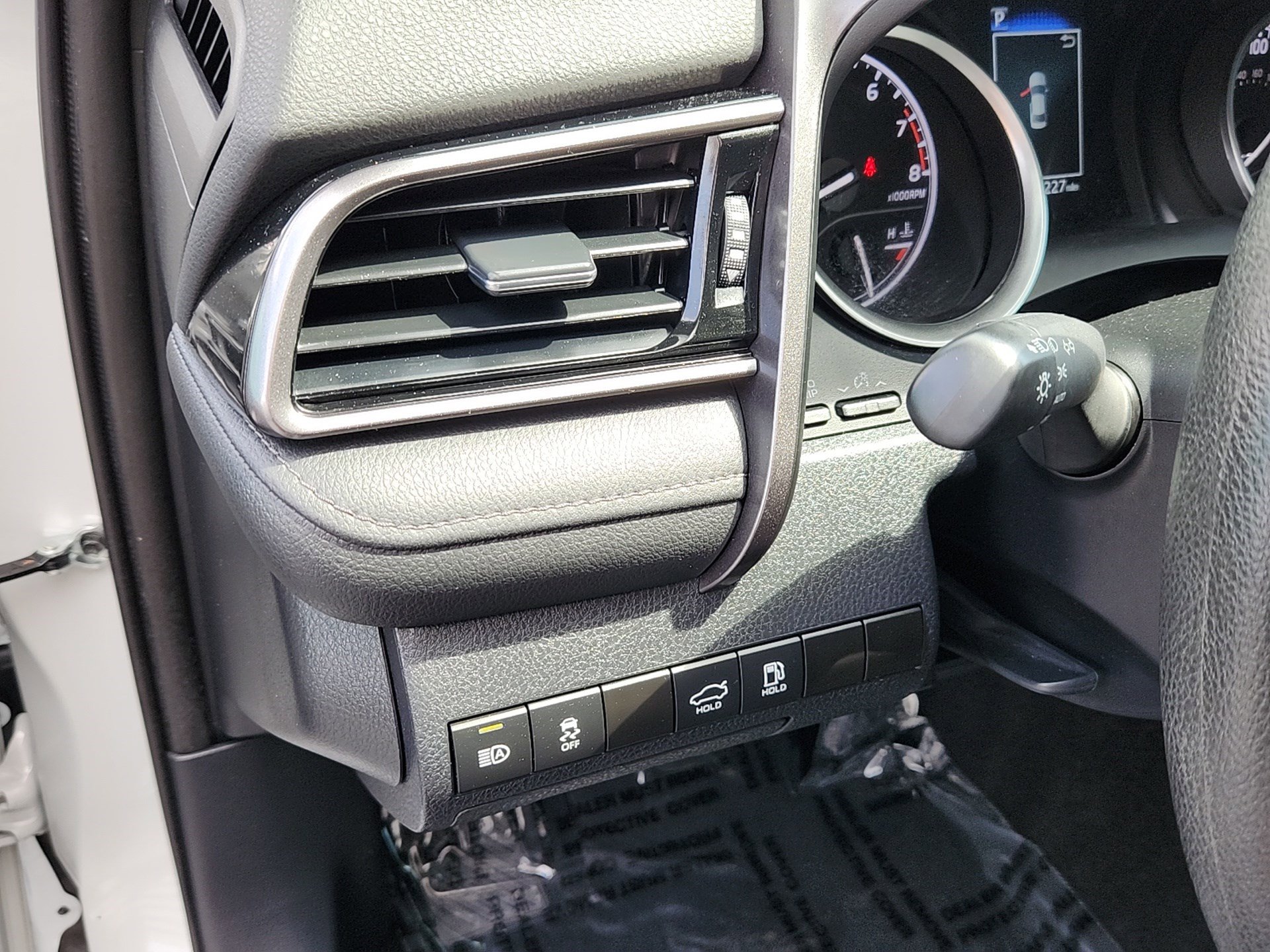 2024 Toyota Camry LE photo 12