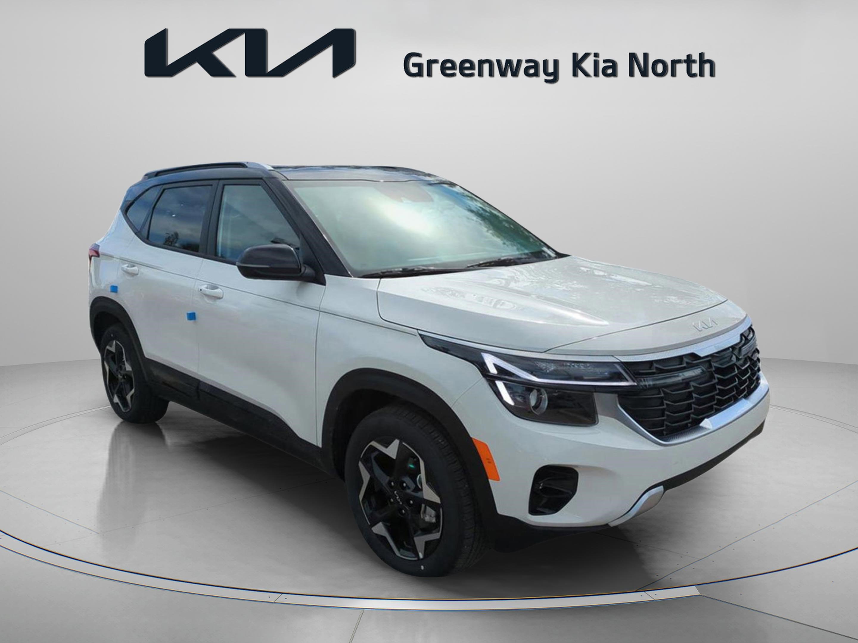 2025 Kia Seltos S's photo