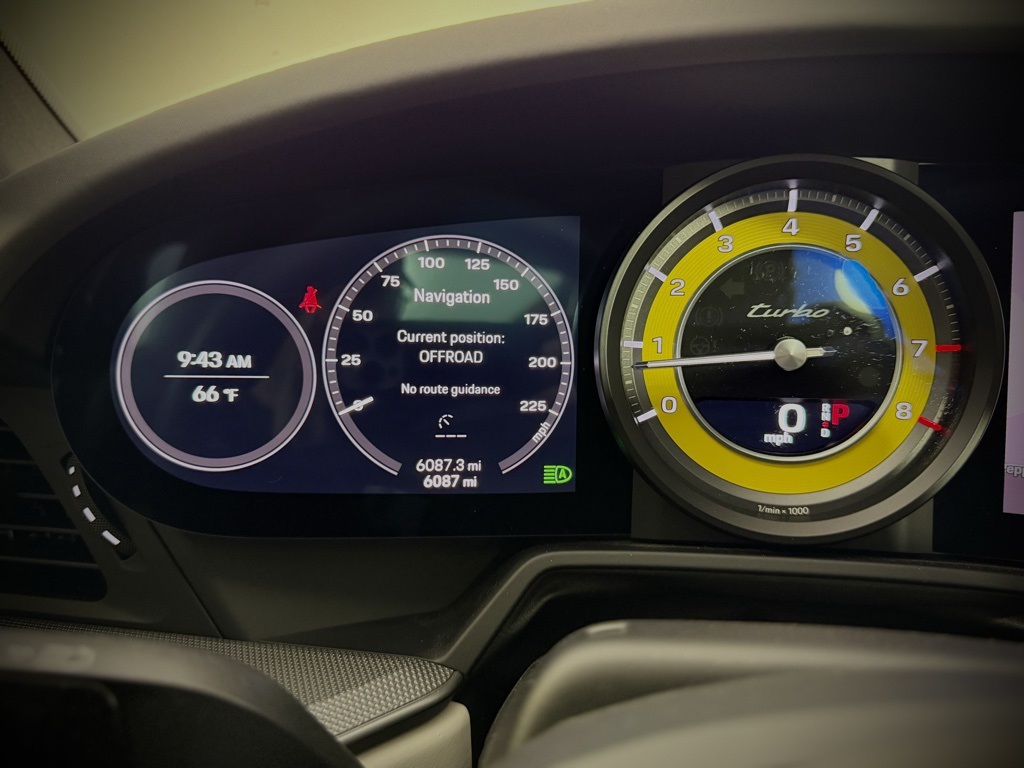 2021 Porsche 911 Turbo photo 24