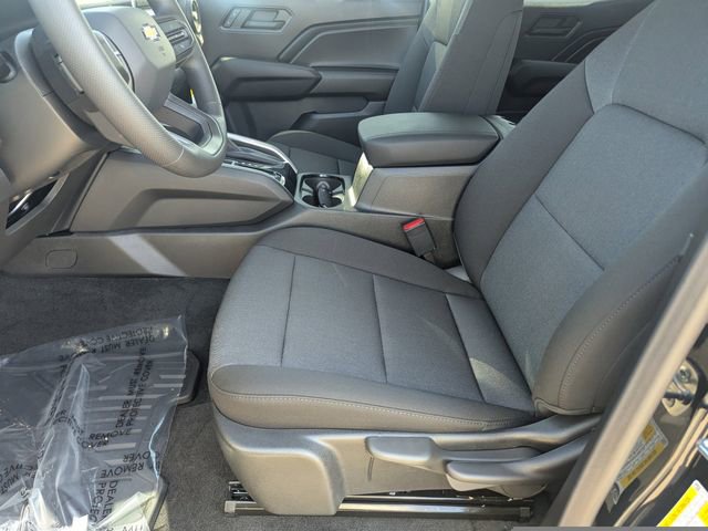 2025 Chevrolet Colorado LT photo 11