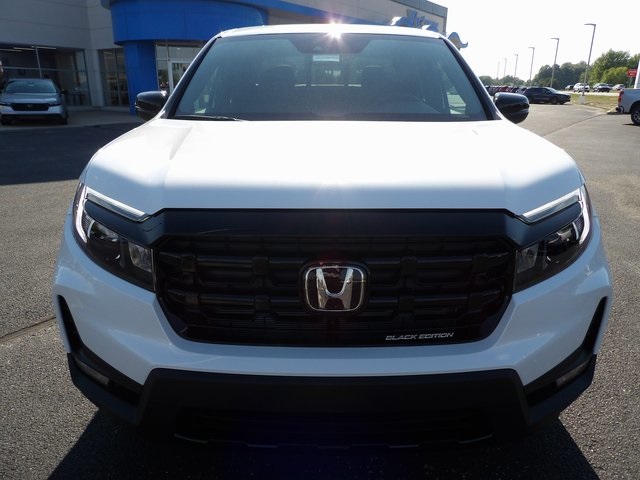 2025 Honda Ridgeline Black Edition photo 2
