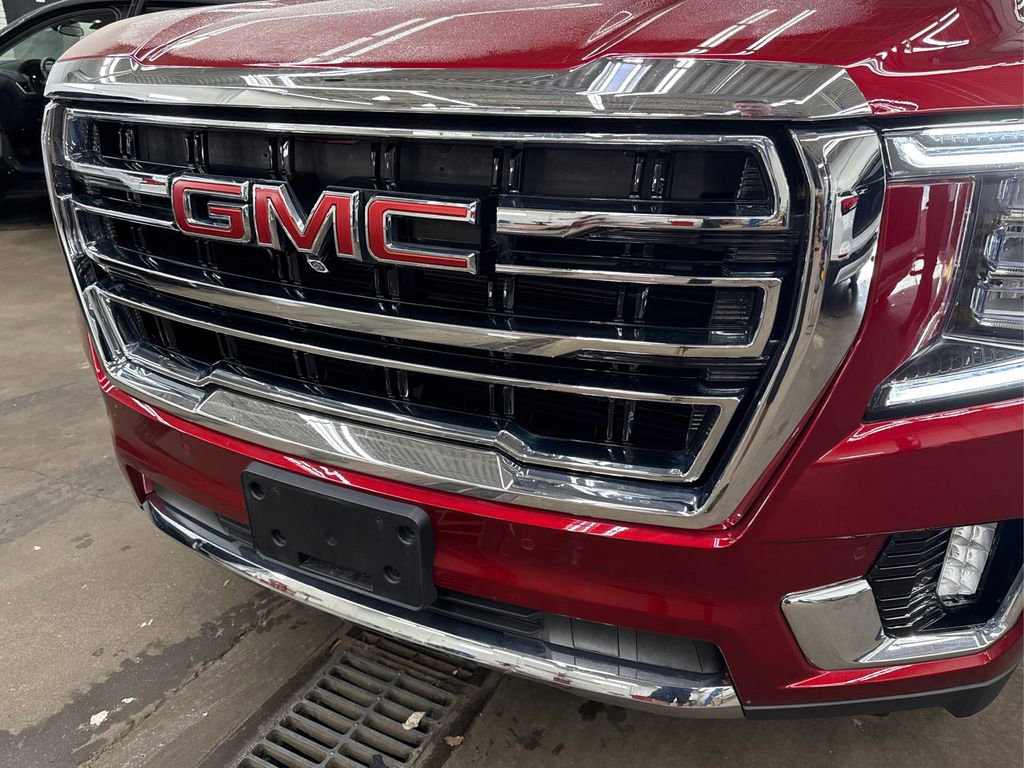 2023 Gmc Yukon SLT photo 16