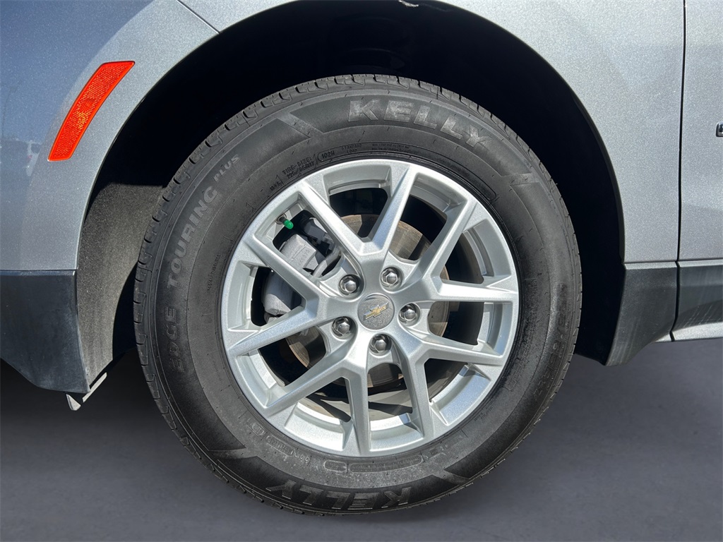 2023 Chevrolet Equinox LT photo 9