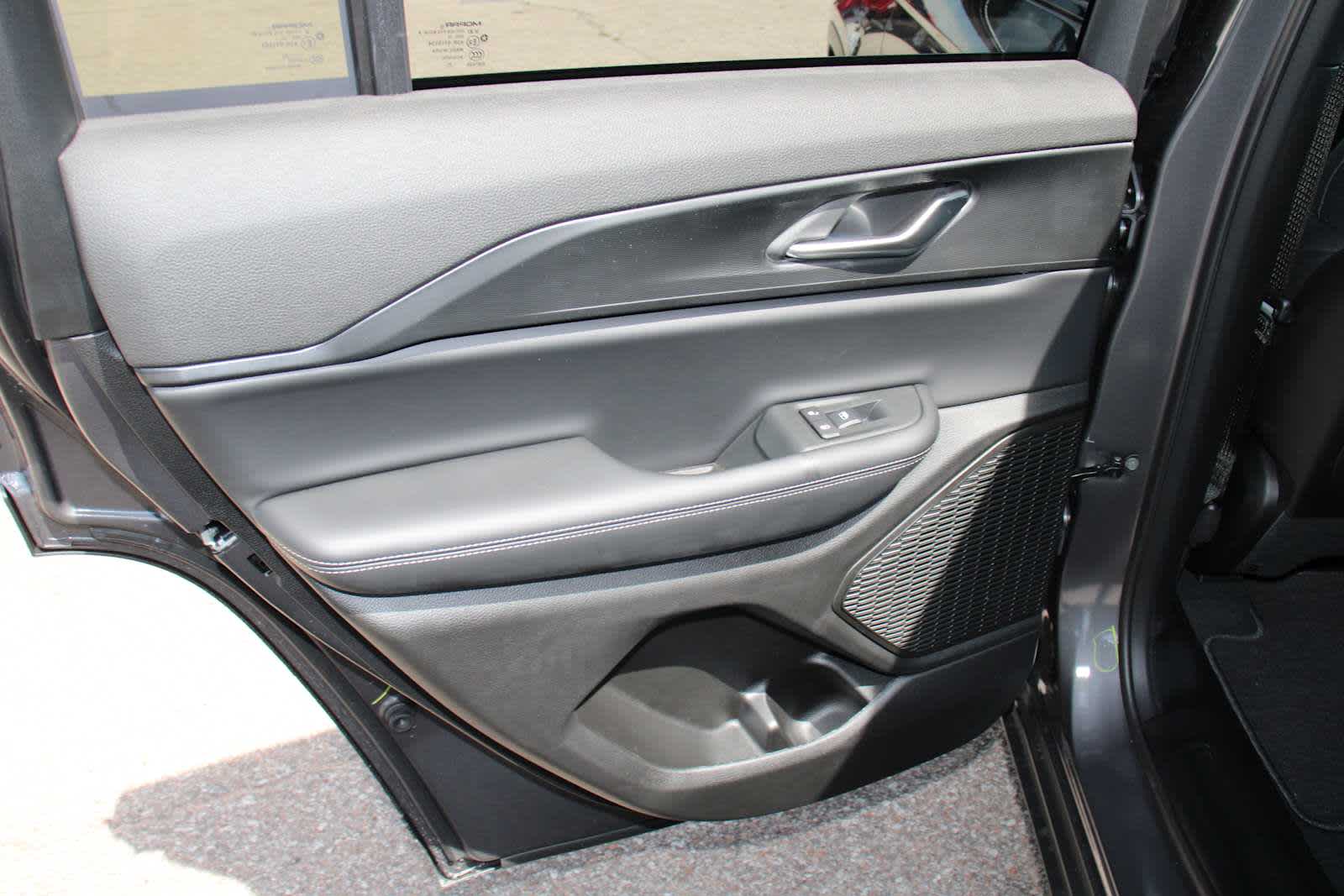 2025 Jeep Grand Cherokee Laredo Altitude photo 41