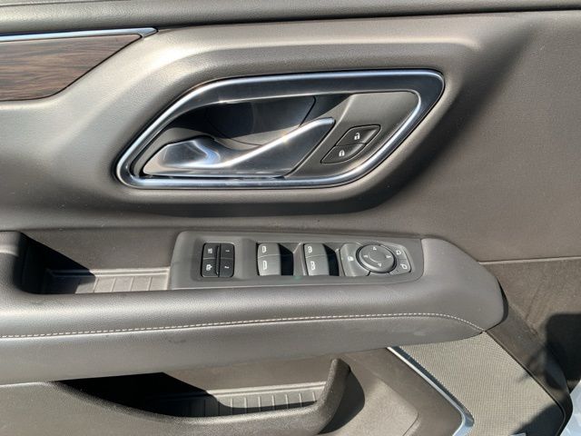 2021 Chevrolet Tahoe LT photo 13