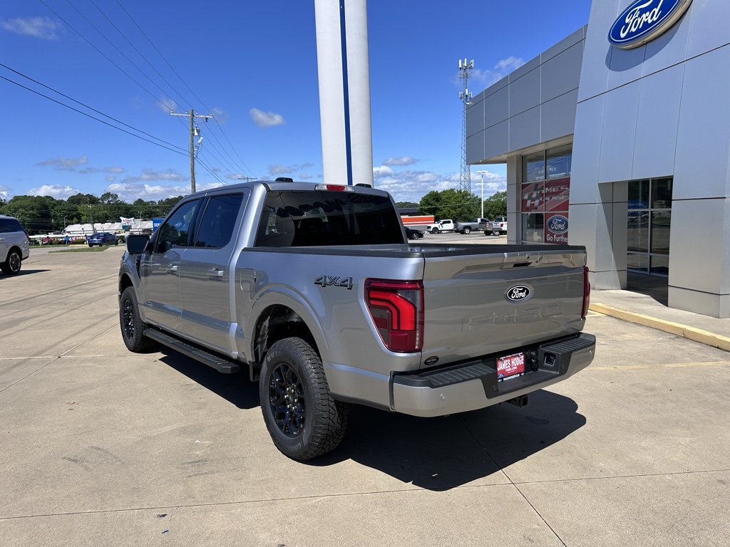 2025 Ford F-150 Lariat photo 2